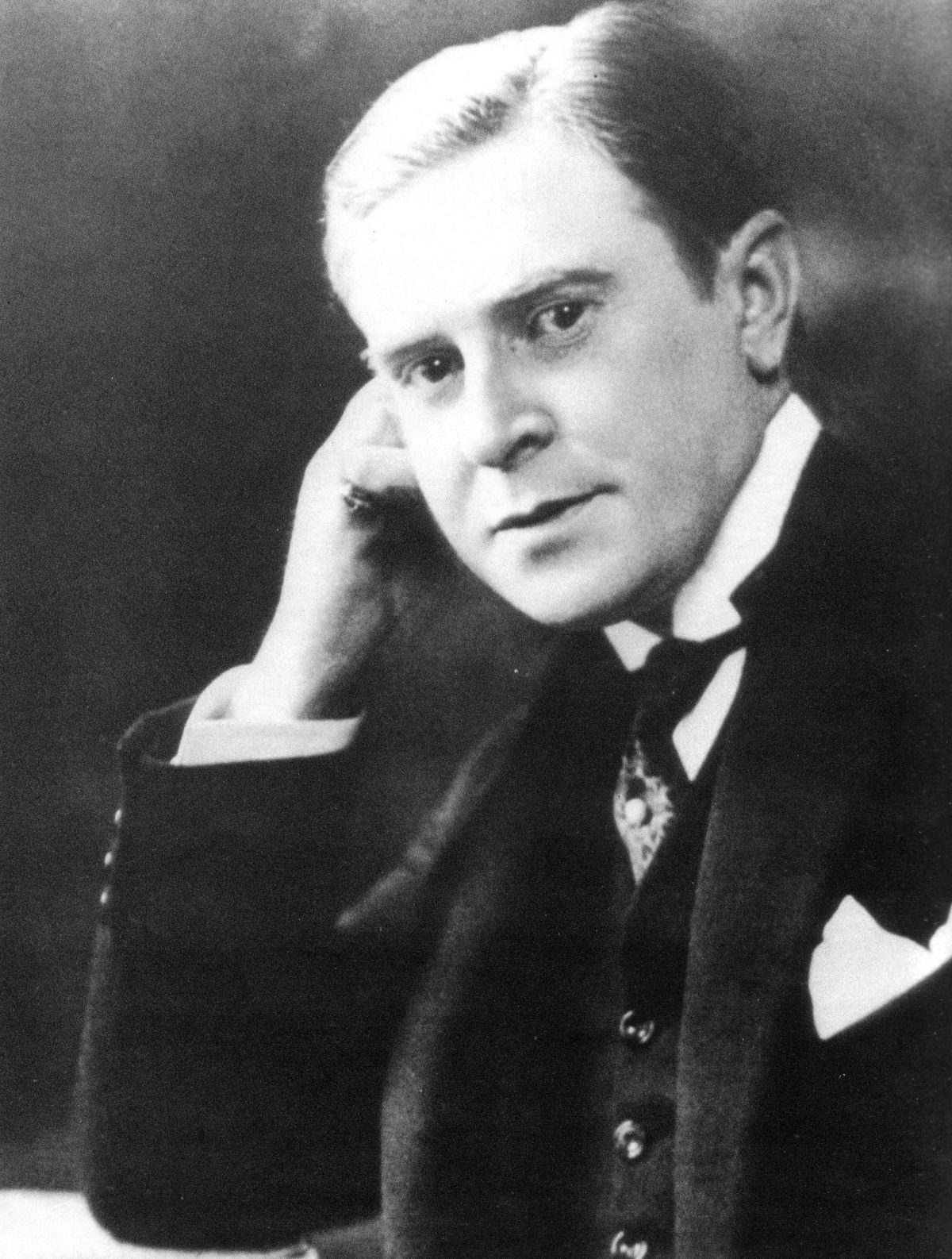 Histoire Du Chateau D Artigny Residence Du Parfumeur F Coty Histoire Du Chateau D Artigny Residence Du Parfumeur F Coty